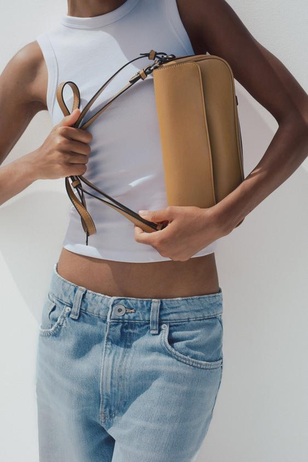 ZARA СУМКА С ДВУМЯ РУЧКАМИ, РЫЖЕВАТО-КОРИЧНЕВЫЙ