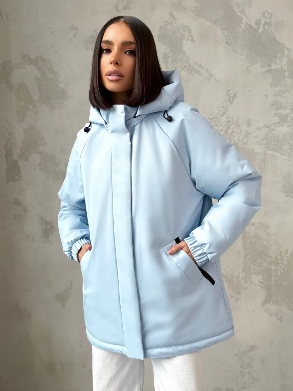 Куртка весенняя удлиненная с капюшоном