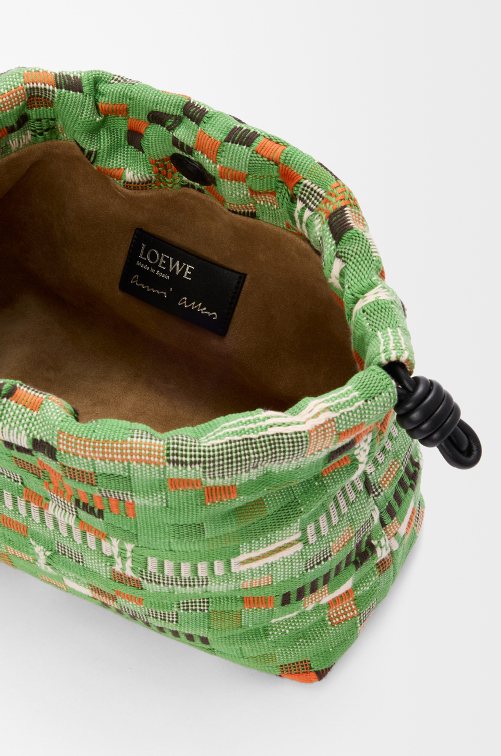 Loewe Сумка-клатч Flamenco среднего размера вышитая тканью, зеленый