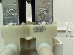 WIS24140OE/47 кт173 Заливной шланг с аквастопом для стиральной машины Bosch WIS24140OE/47 б/у