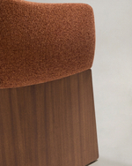 Стул Bosca из терракотовой синели и шпона ореха