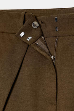 ZARA ОБЪЕМНЫЕ БРЮКИ С ЗАЩИПАМИ — ZW COLLECTION, ОЛИВКОВЫЙ