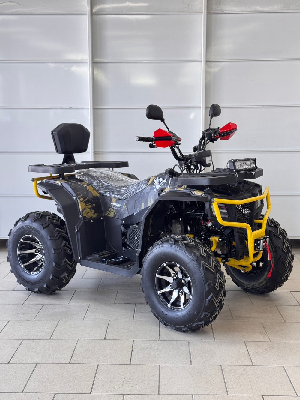Квадроцикл GRIZLIK U200 LUX
