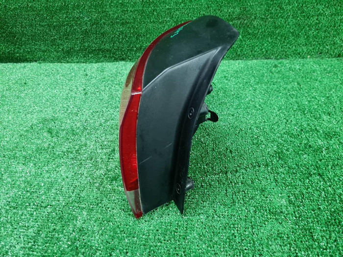 Фонарь левый внешний VW Golf 6 (2008-2012)