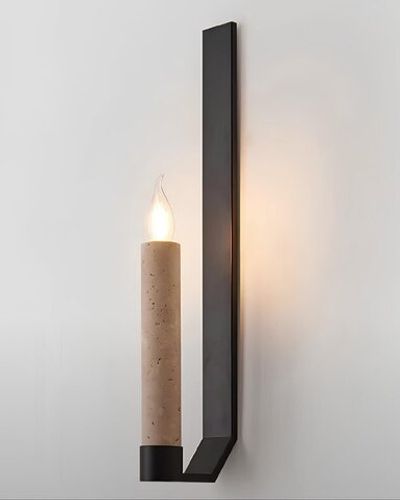 Классический настенный светильник с дизайном под свечу✨