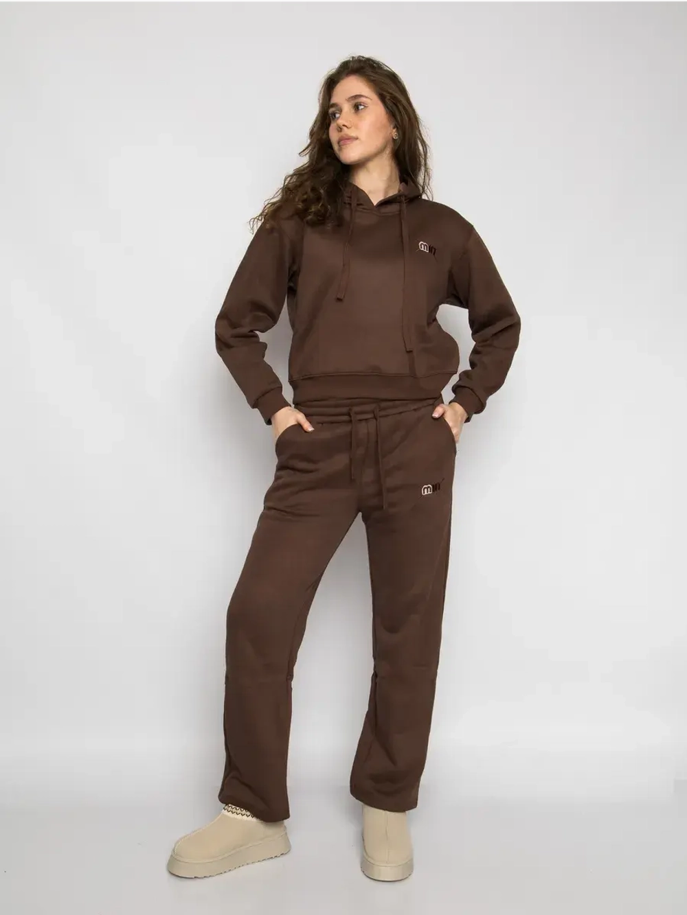 Спортивный костюм утепленный