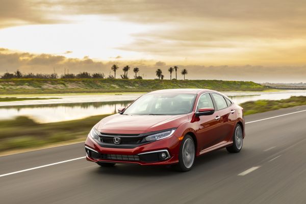 В США стартовали продажи Civic Sedan и Coupe 2020 модельного года