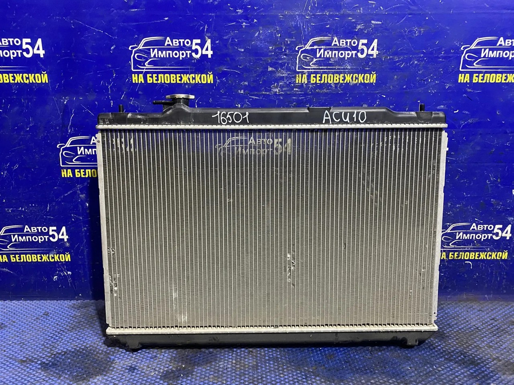 Радиатор двигателя TOYOTA HARRIER 2000-2003