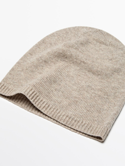 Massimo Dutti Шапка бини из тонкого трикотажа, песочный