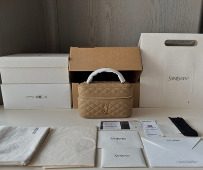 Yves Saint Laurent Gaby Vanity Bag 18 cm