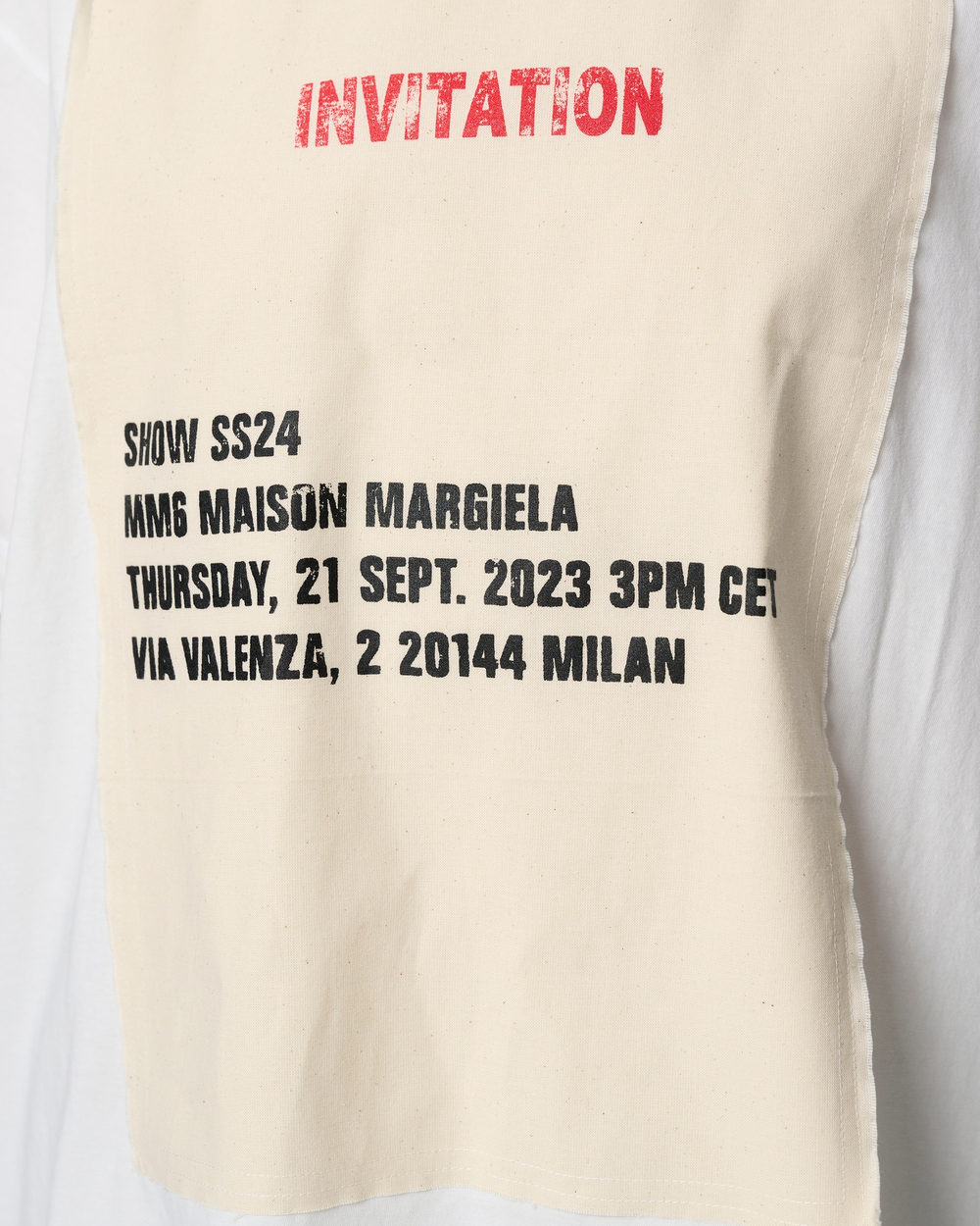 MM6 MAISON MARGIELA ФУТБОЛКА ЖЕНСКАЯ БЕЛАЯ С АППЛИКАЦИЕЙ