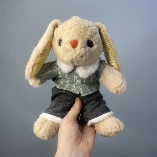 Мягкая игрушка Зайка-мальчик в зелёной рубашке. Мягкая игрушка 011 Chalet Green