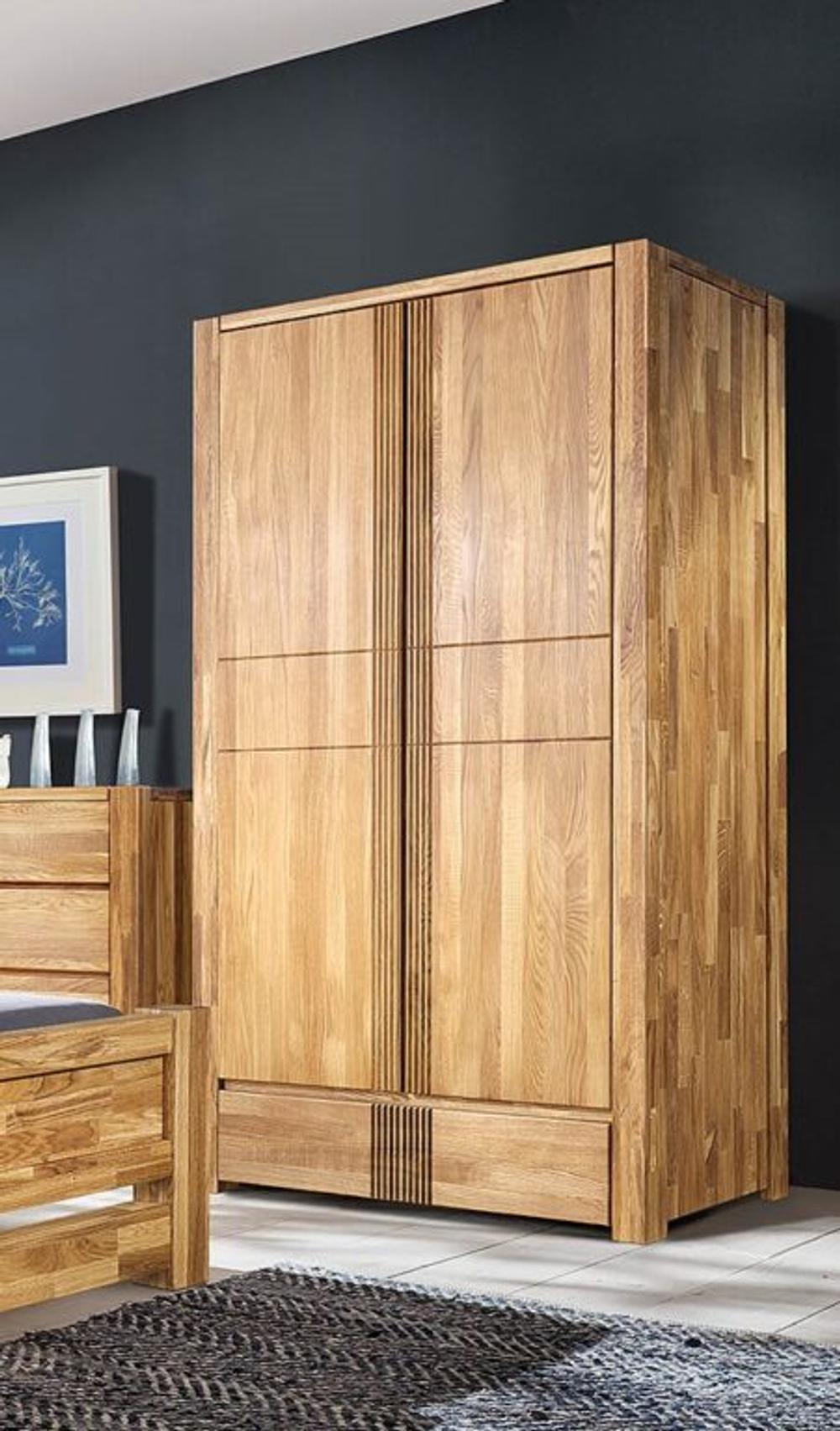 Шкаф для одежды из массива дуба Аликанте двухдверный