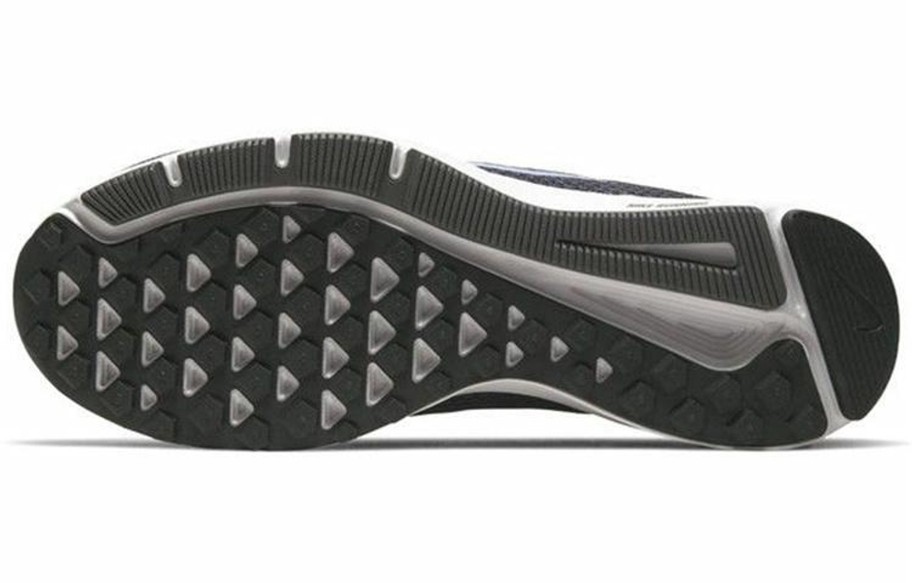 Кроссовки Nike Quest 2