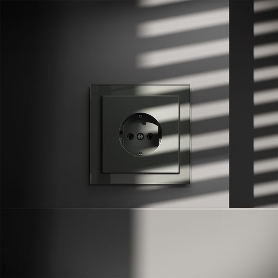 Розетка встраиваемая VOLTUM S70 с заземлением 16А, (титан)