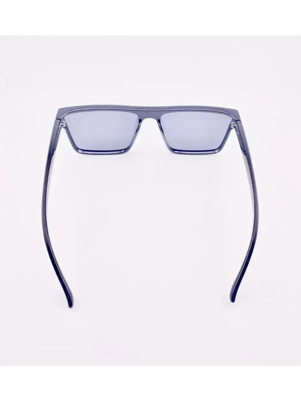 Солнцезащитные очки с поляризацией