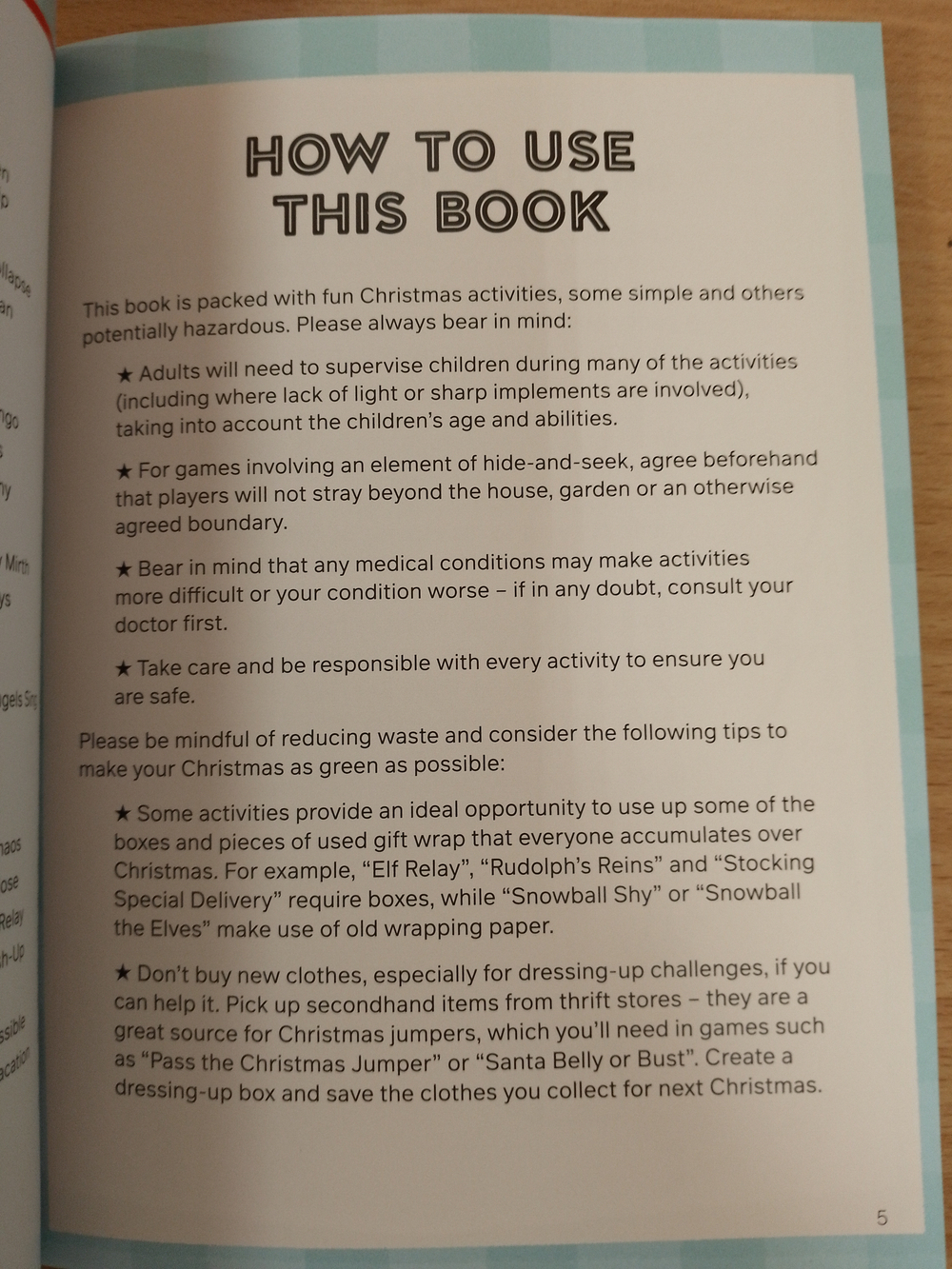 DK Christmas Games 50 Games for Festive Family Fun. Cards