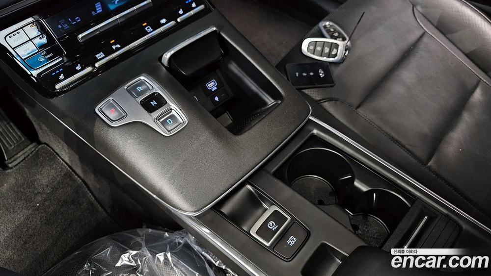 Hyundai The New Grandeur (Azera) IG 2.5 (03.2021)