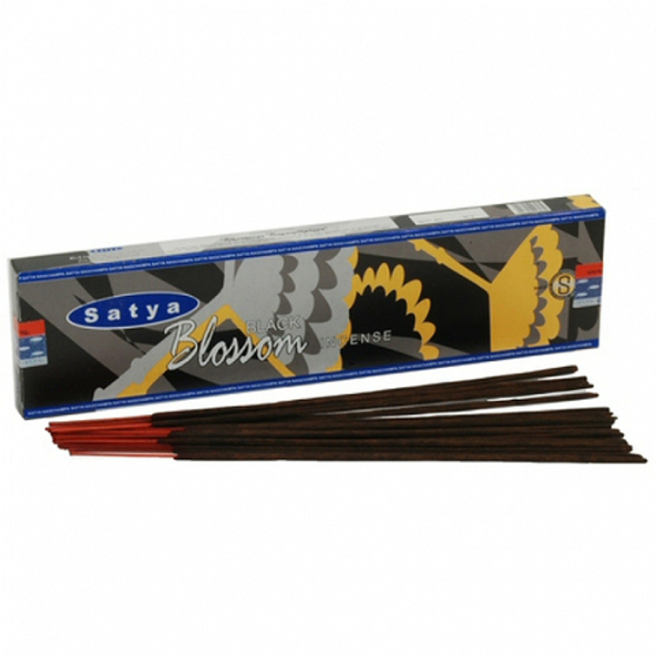 Satya Black Blossom Благовоние-масала Черный цветок, 20 г