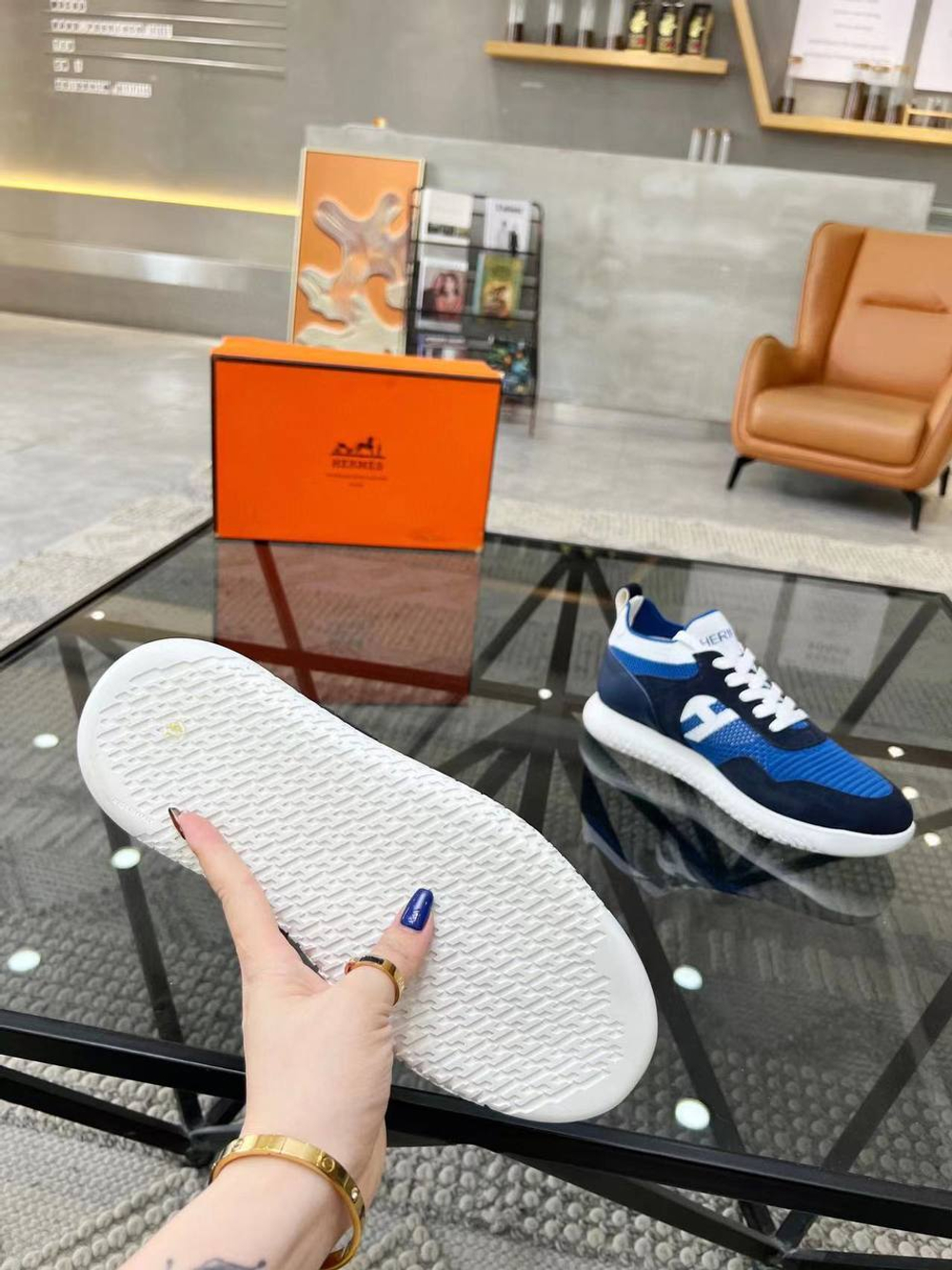 Кроссовки Hermes