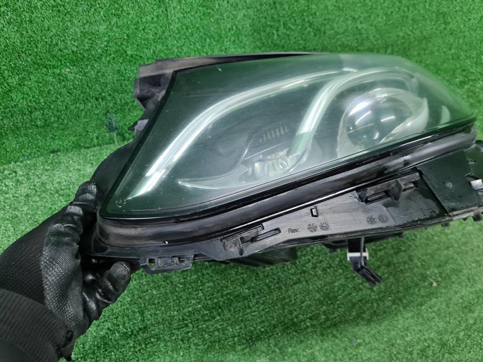 Фара левая Mercedes E W213 (2016-2021) LED