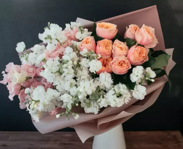 Топ 5 букетов на 14 февраля от студии флористики FINE FLEUR