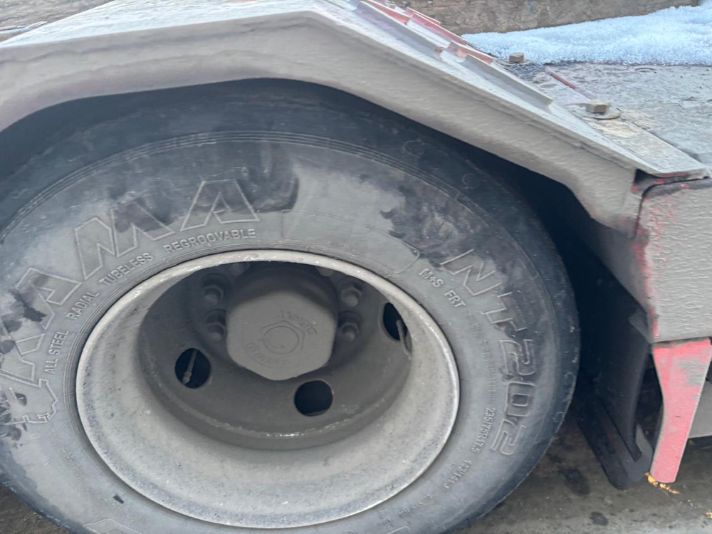Тверьстроймаш 9939* Полуприцеп тяжеловоз 3 оси 993931-0021 (Раздвижной)