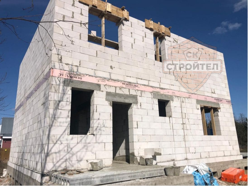 Строительство двухэтажного дома из блоков 210 м2