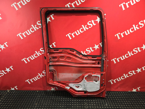 Дверь левая