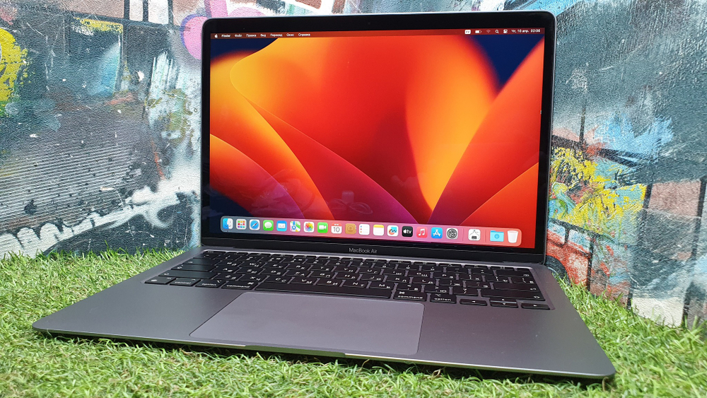 MacBook Air 13 2020 M1 48 циклов