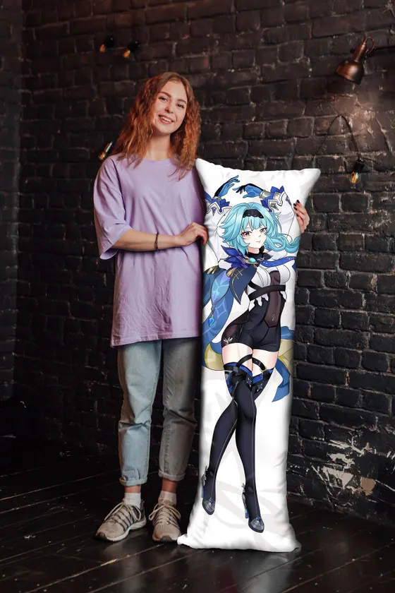 Дакимакура Эола Лоуренс