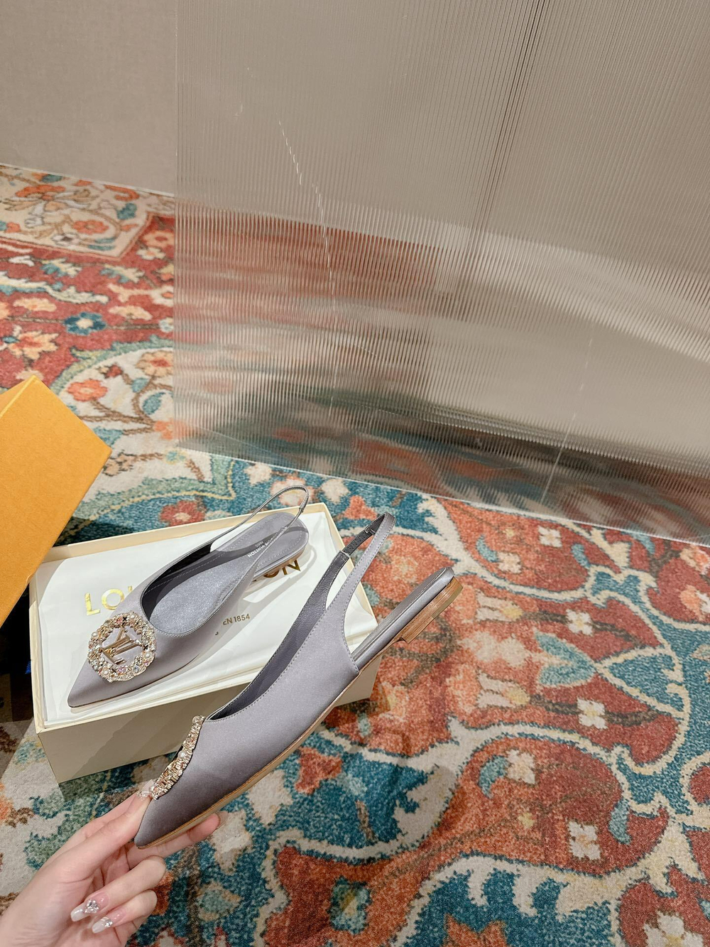 Louis Vuitton Met Slingback Ballerina