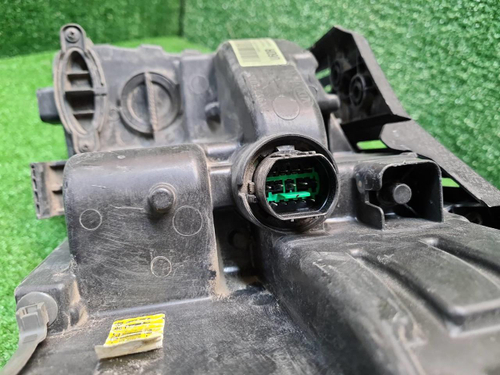 Фара правая Kia Sorento 3 UM Prime (2017-2020) LED