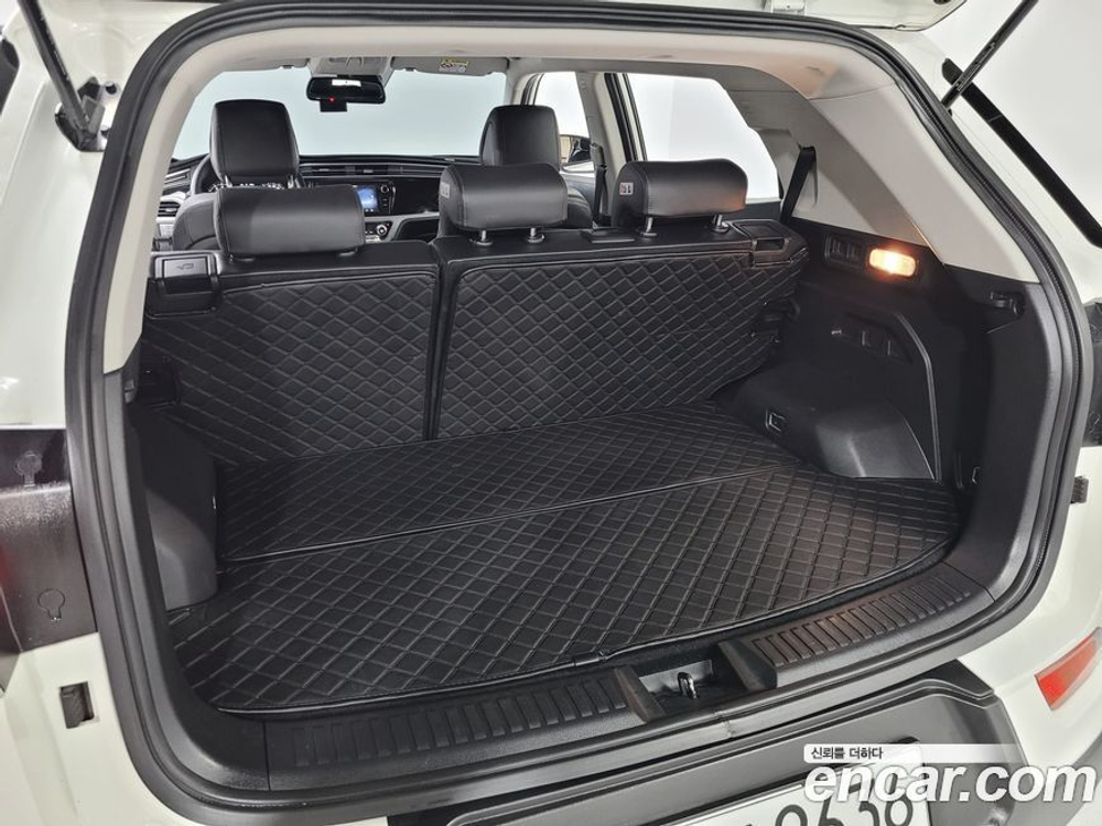 KG Mobility (Ssangyong) Beautiful Korando Бензин 1.5 2WD C5 (07.2022)