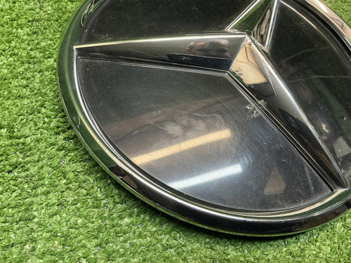 Эмблема решетки радиатора Mercedes GLE V167 18-24