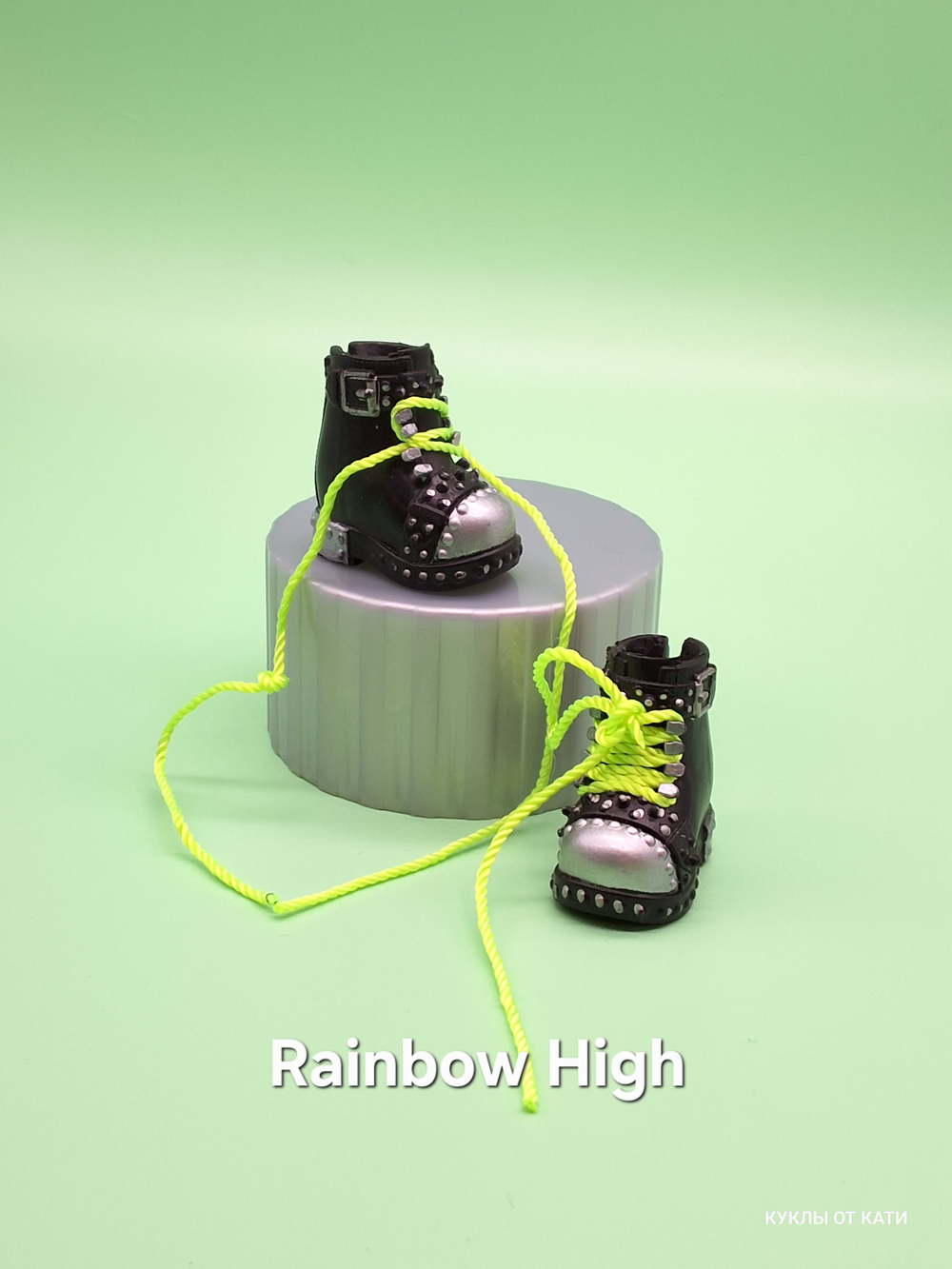 Обувь для кукол Rainbow High 0201
