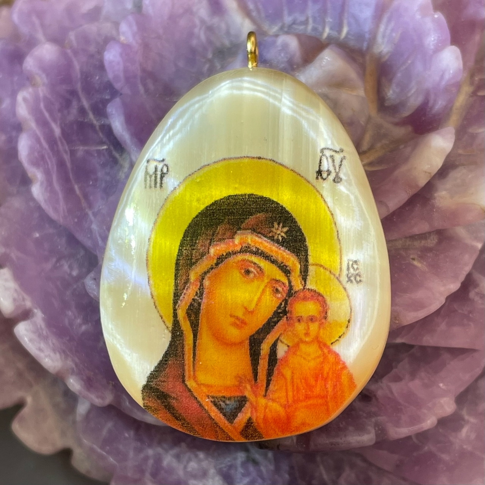 49750  Селенит оберег кулон Казанская Богородица 32*45мм