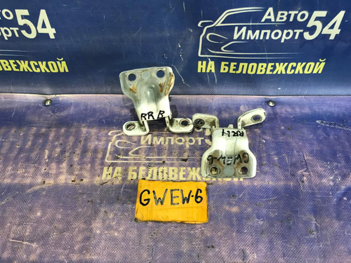 Петля двери задней правой MAZDA CAPELLA 2001