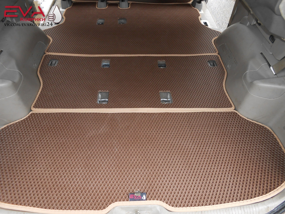 Toyota Noah 1 поколение R60 (11.2001 - 07.2004)