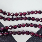 Гранат альмандин, родолит, р-р 4мм, цена за нить 10 см