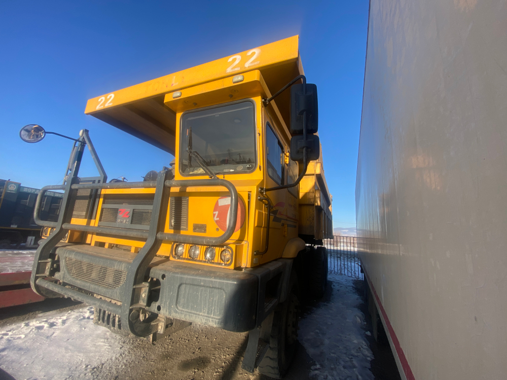 TONLY TL875B 6x4 Карьерный самосвал TL875B (Дизельный, 11,6 л, 429 л.с., МТ)