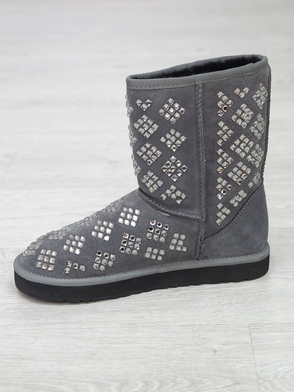 Угги женские зимние