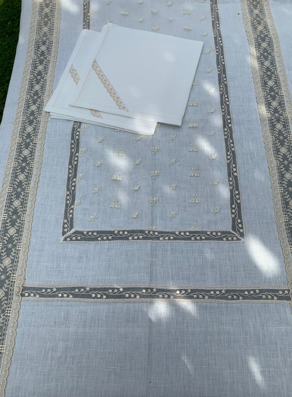 Скатерть 180x300 и 12 салфеток Palombella PM Elite шампань