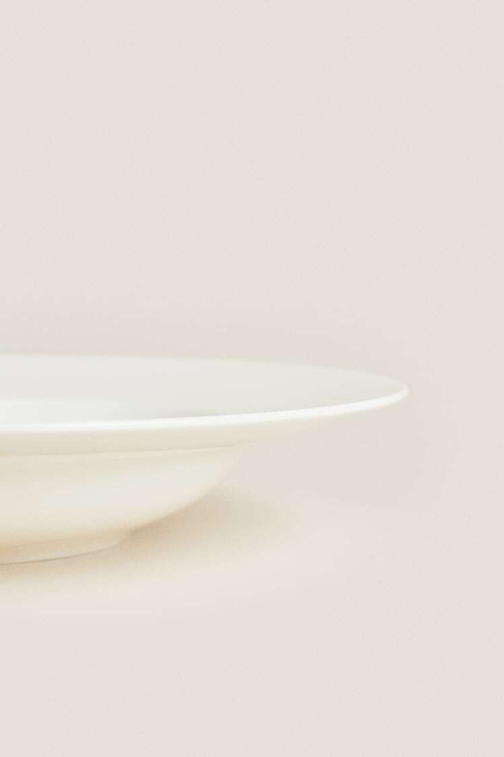 ZARA HOME ТОНКАЯ ФАРФОРОВАЯ ТАРЕЛКА ДЛЯ МАКАРОН, БЕЛЫЙ