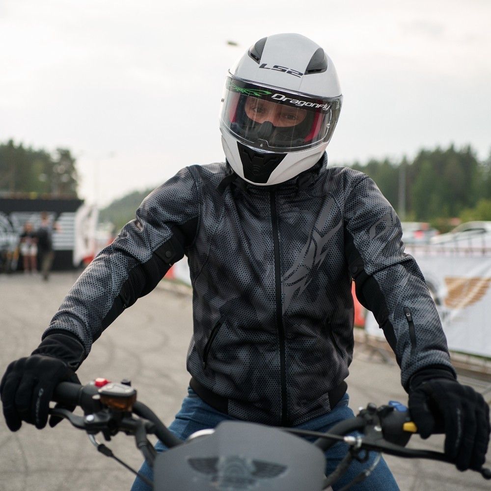 Urban Polygon / Серый