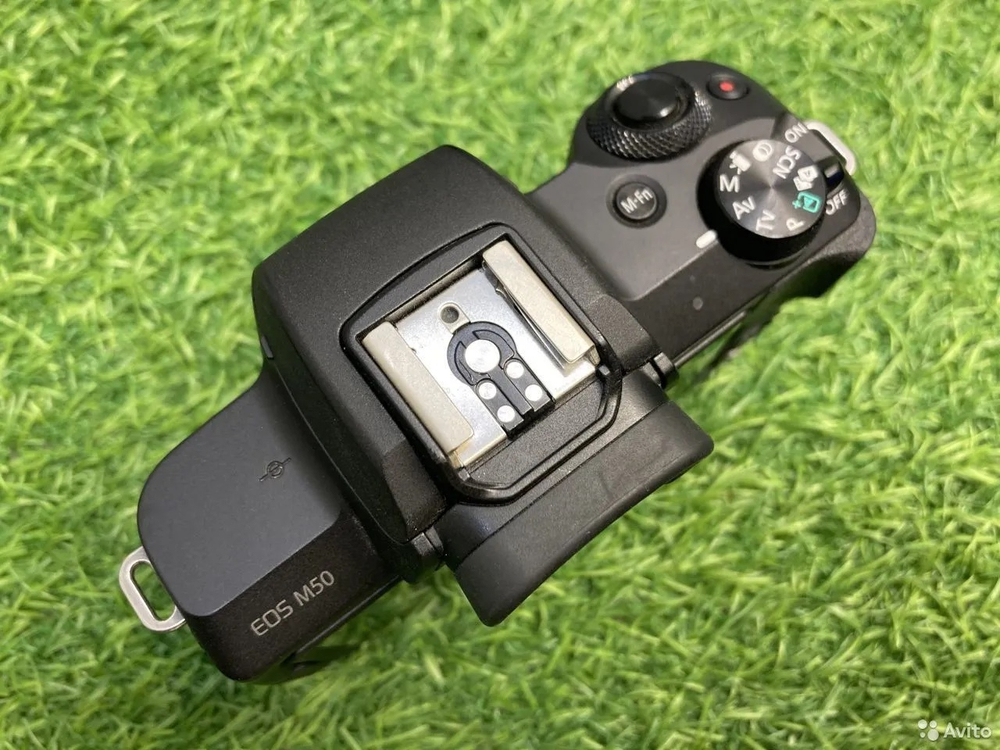 Canon EOS M50 Kit 15-45 mm