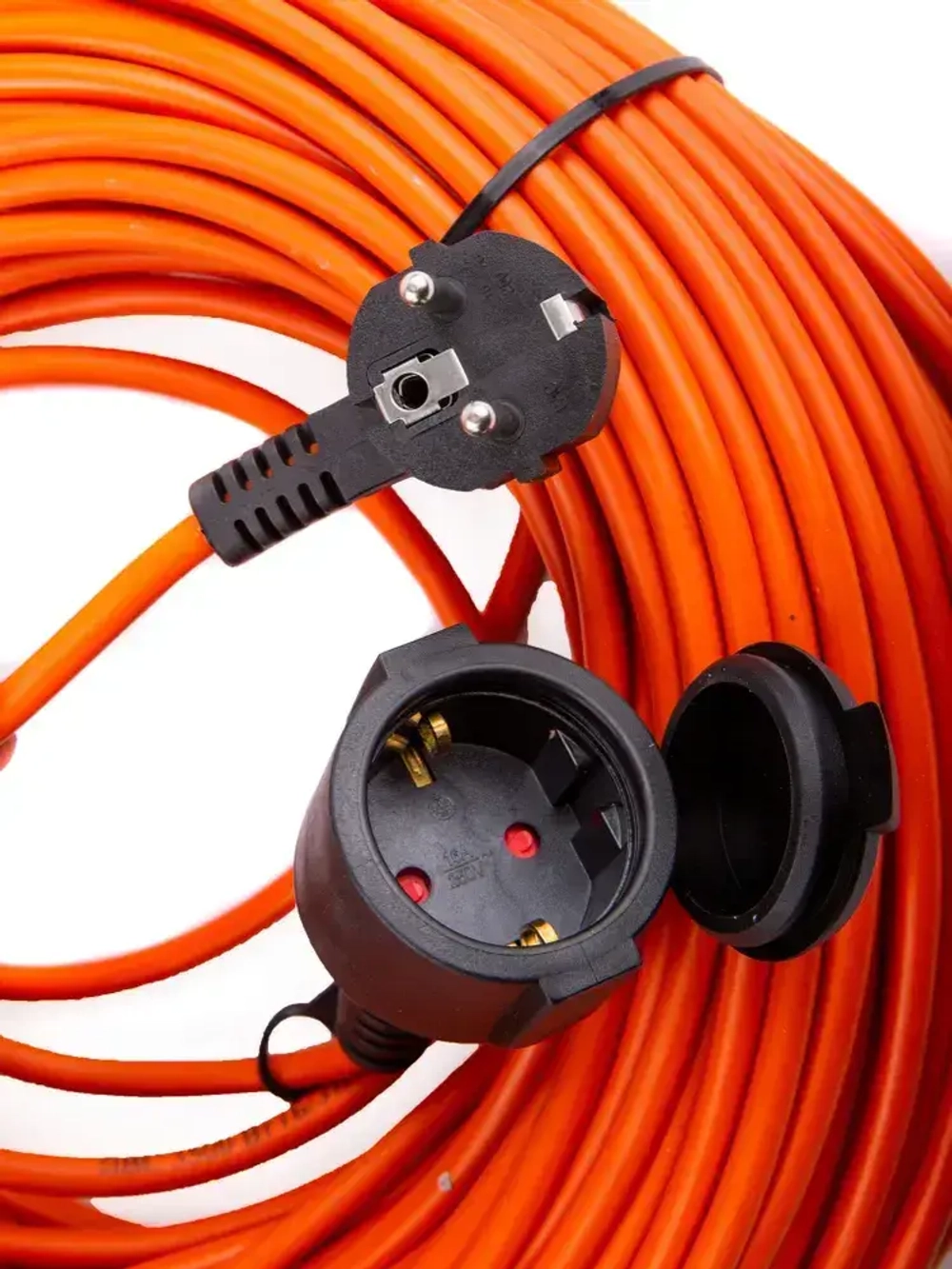 Удлинитель 30 метров силовой ПВС 3х1,5 в бухте 1 розетка (с/з), уличный для электроинструмента, строительных и ремонтных работ