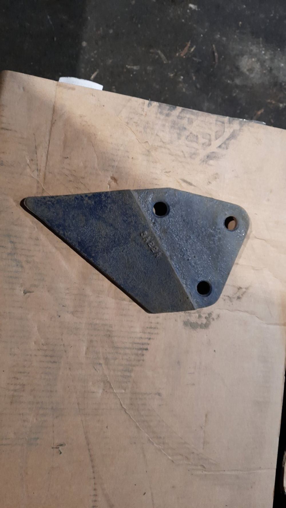 Бокорез 61M5-30280 правый