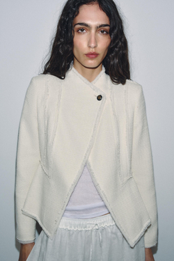 ZARA БЛЕЙЗЕР С БАСКОЙ И БАХРОМОЙ — ZW COLLECTION, ЭКРЮ