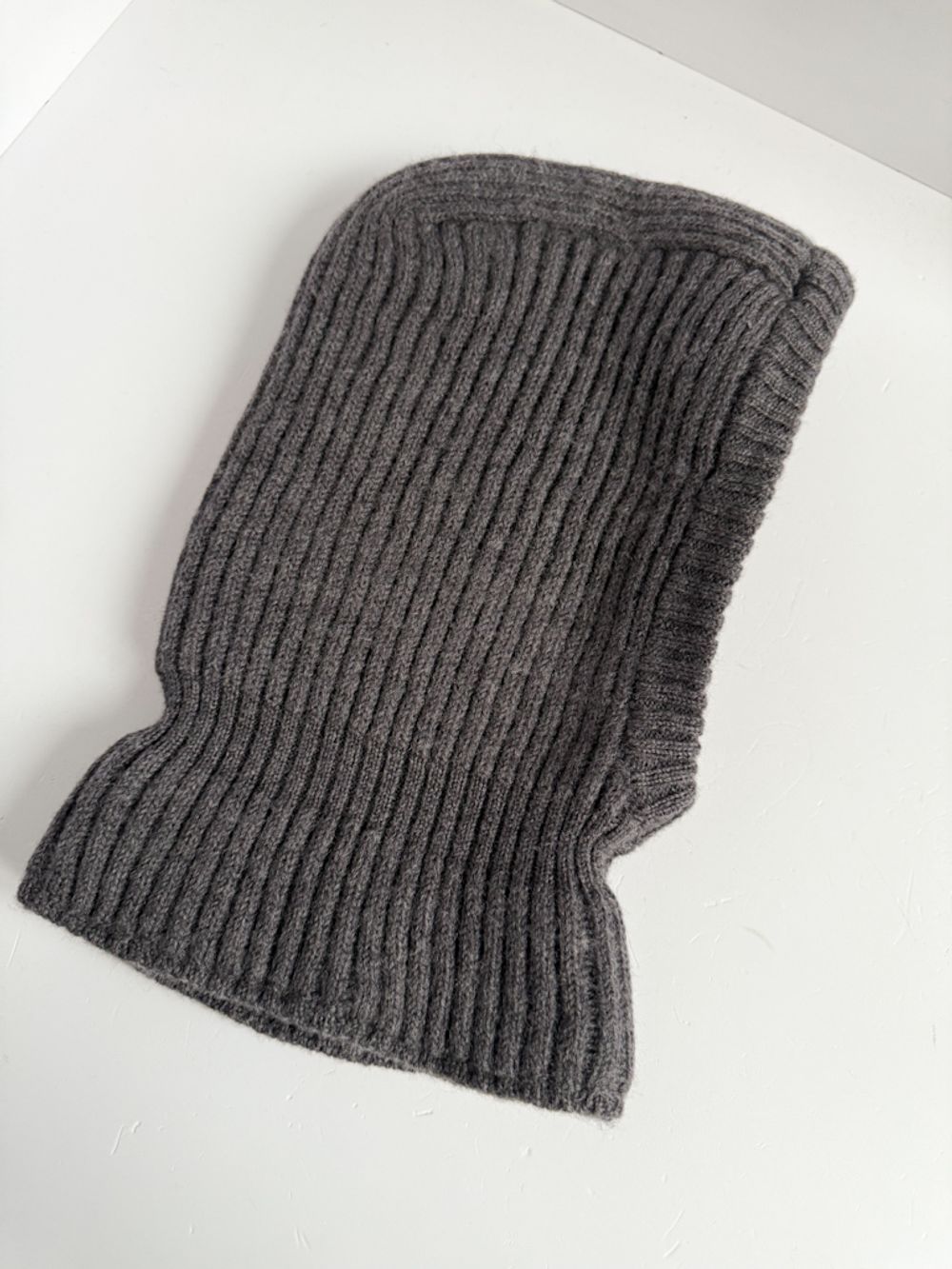 Шерстяная шапка шлем Il Trenino, 116